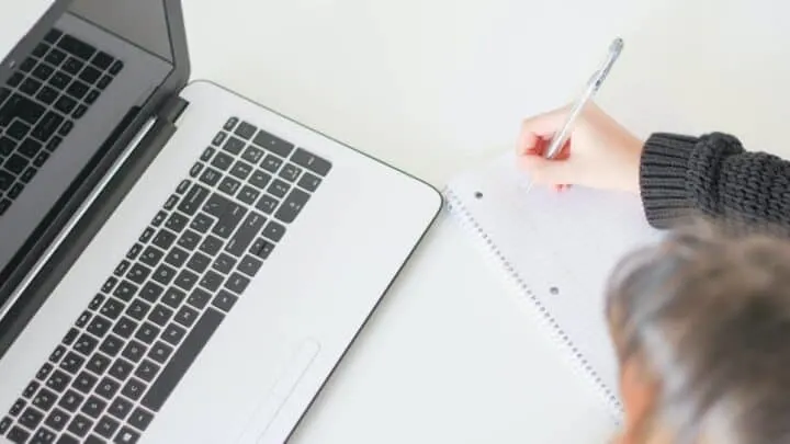 Memrise vs Babbel: Which Is The Best Pick For Beginners?